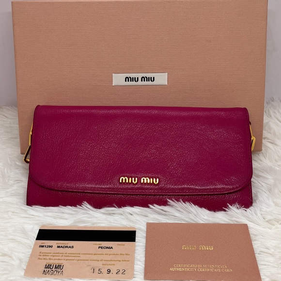 Miu Miu wallet on chain Peonia Pink leather - Picture 7 of 12